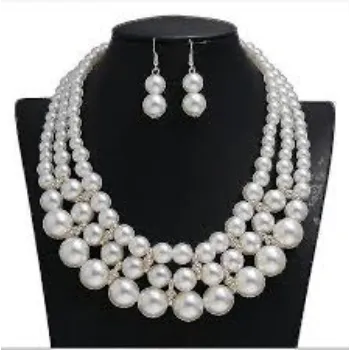 pearl-necklace7[1]-1952104-33146.webp